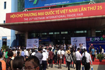 雷茨超級(jí)風(fēng)機(jī)參加第15屆越南國(guó)際貿(mào)易展